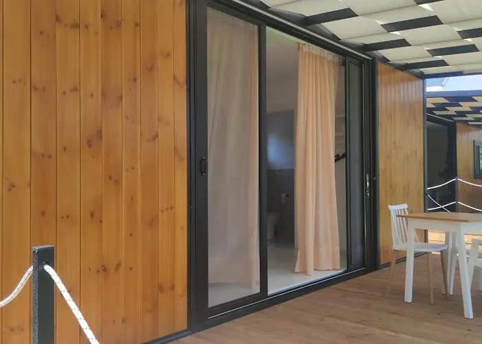Wooden Luxury Case de vacanță *